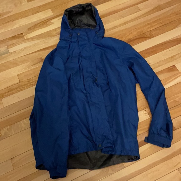 Blue rain jacket - Picture 2 of 5